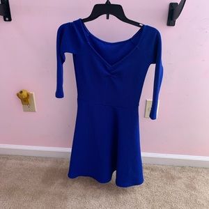 Blue dresse size medium never worn